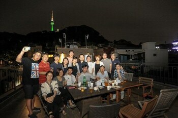 Hotel Myeongdong Artmonstay Guesthouse