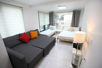 Hotel Myeongdong Artmonstay Guesthouse