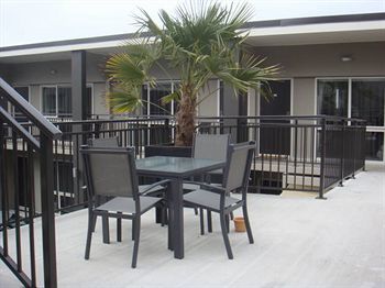 Dunedin Palms Motel