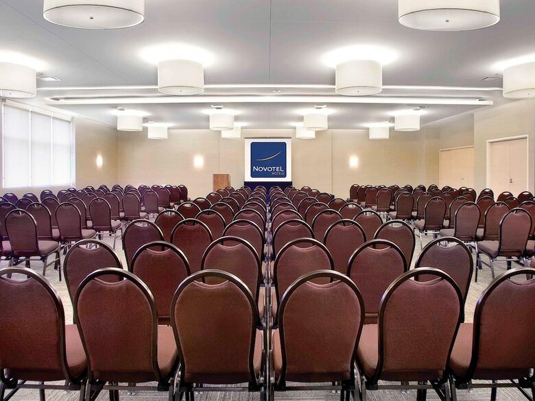 Hotel Novotel Montreal Airport