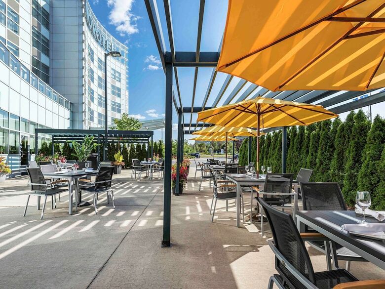Hotel Novotel Montreal Airport