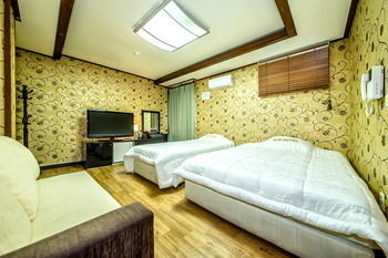 Gukje Hotel