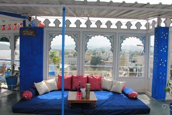 Hotel Udai Niwas On Lake Pichola