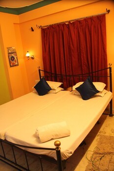 Hotel Udai Niwas On Lake Pichola