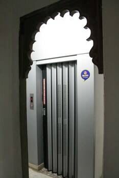 Hotel Udai Niwas On Lake Pichola