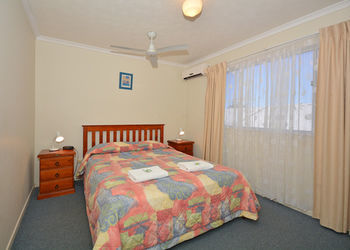Jade Waters Holiday Apartments