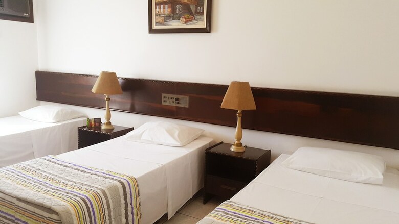 Holz Hotel