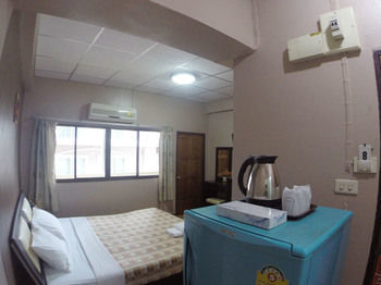 Hostal Drunken Duck Guesthouse