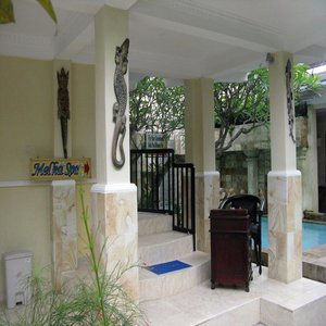 Melka Excelsior Hotel