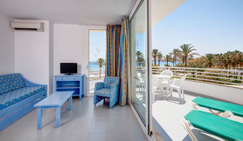 Morito Beach Apartments