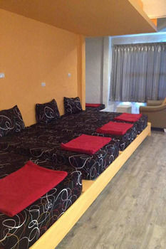 Hotel Cha-am Eco Camp