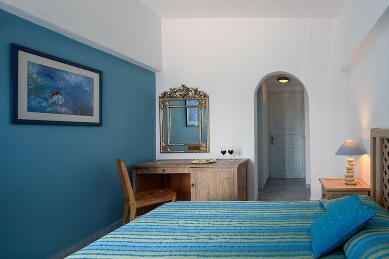 Hotel Alesahne Beach