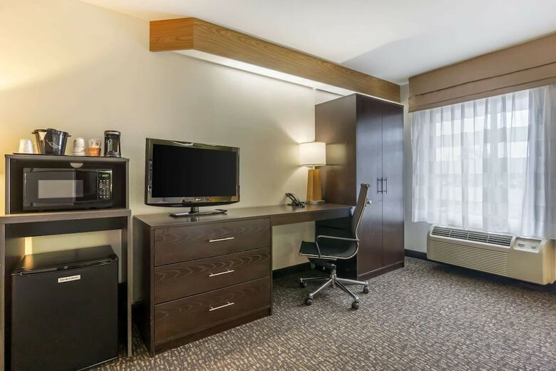 Hotel Sleep Inn Seatac Airport