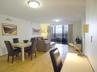 Hotel Regis On Castlereagh