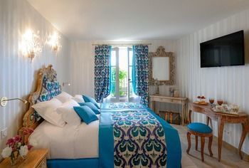 Hotel H�tel Le Petit Palais D'agla�