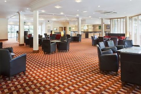 Hotel Holiday Inn