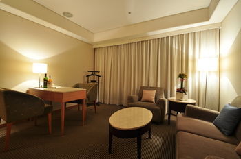 Forward Hotel