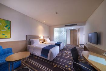 Hotel Holiday Inn Express Chongqing University Town