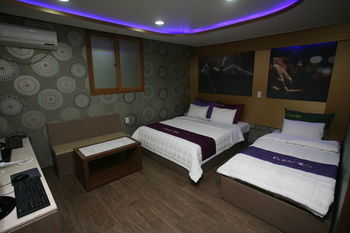 Hotel Castle Motel