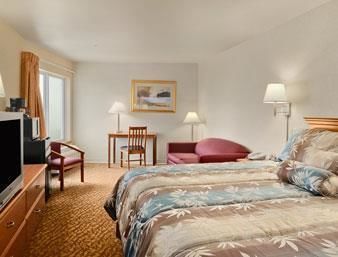 Quinault Sweet Grass Hotel