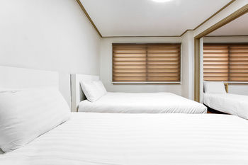 Aparthotel Blooming House Residence