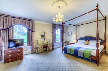 Clarion Collection Hotel Makeney Hall