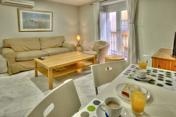 Apartamentos Mariano De Cavia