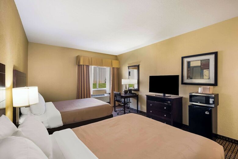 Hotel Quality Inn