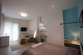 Colors Budget Luxury Hotel