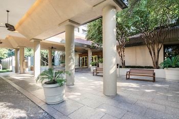 Omni Mandalay Hotel At Las Colinas