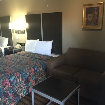 Motel Camelot Inn & Suites Hobby/gulf Freeway