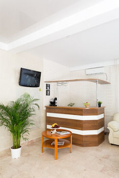 Raduzhny Hotel