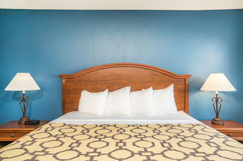 Hotel Baymont Inn & Suites Albany