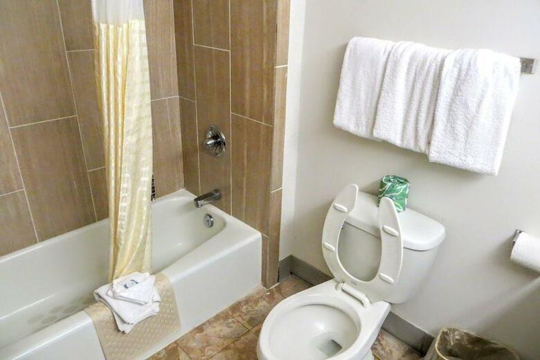 Hotel Guest House Inn & Extended Stay