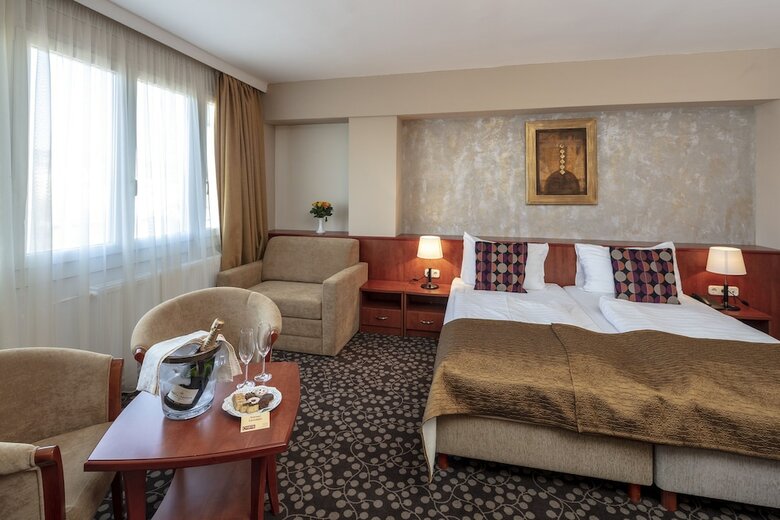 Hotel Charles