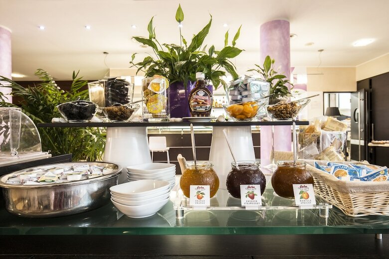 Idea Hotel Genova San Biagio