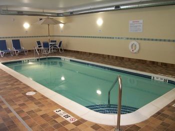 Hotel Holiday Inn Express Cortland