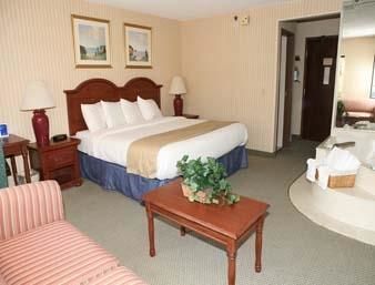 Hotel Baymont Inn And Suites Kalamazoo