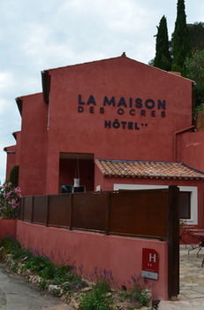 Hotel La Maison Des Ocres