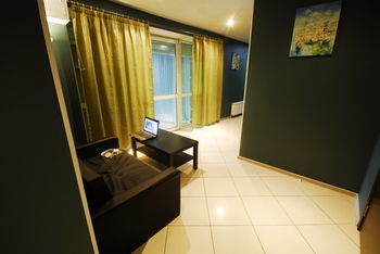 Albergue Landmark City Hotel