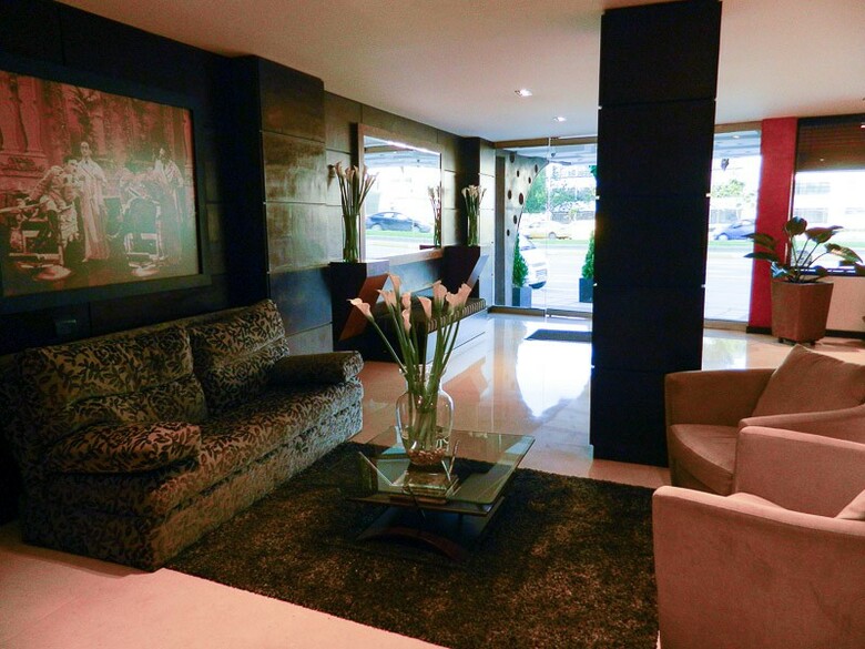 Hotel Charlotte Bogot�