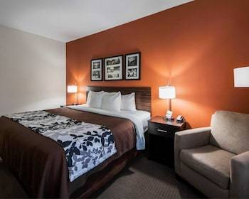 Hotel Sleep Inn & Suites
