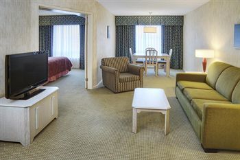 Hotel Quality Suites Whitby