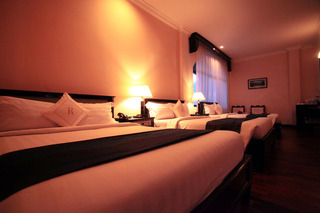 Ree Hotel