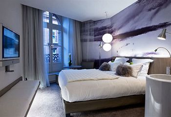 Le Grand Balcon Hotel
