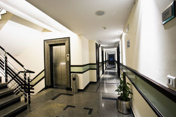 Parkland Hotel Defence Colony