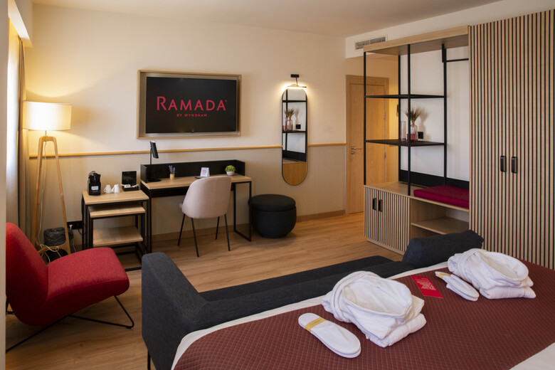 Hotel Ramada By Wyndham Madrid Getafe