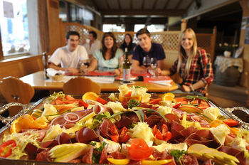 Hotel Berglodge Restaurant Ristis