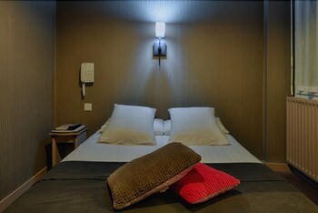 Hotel Inter-h�tel Le Saint-pierre