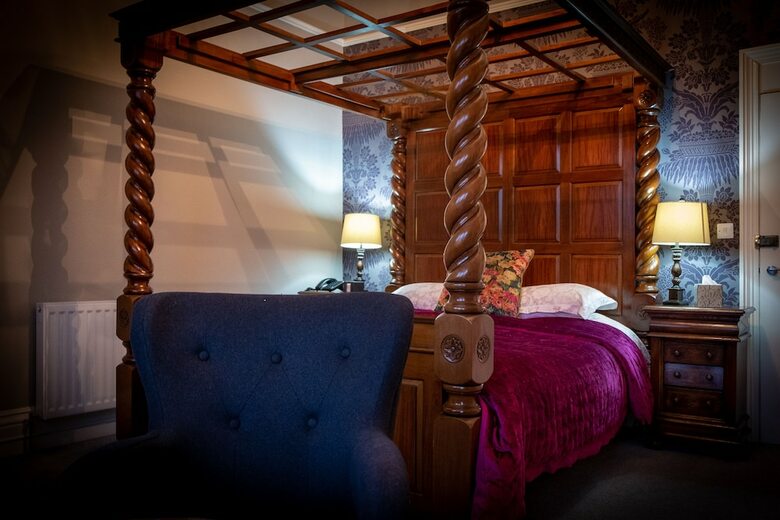 Brockley Hall Hotel